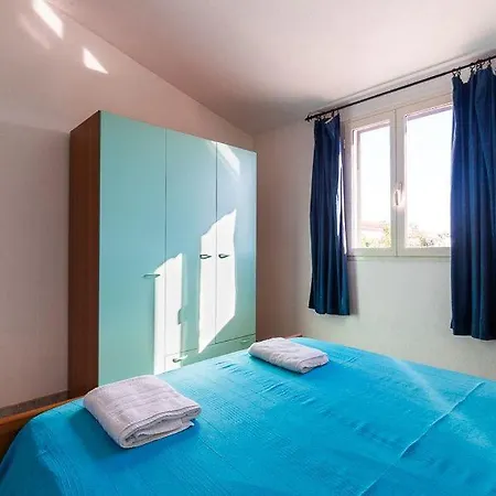 Agrustos Beach Apartamento Agrustos