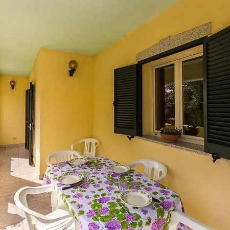 Agrustos Beach Apartment Agrustos